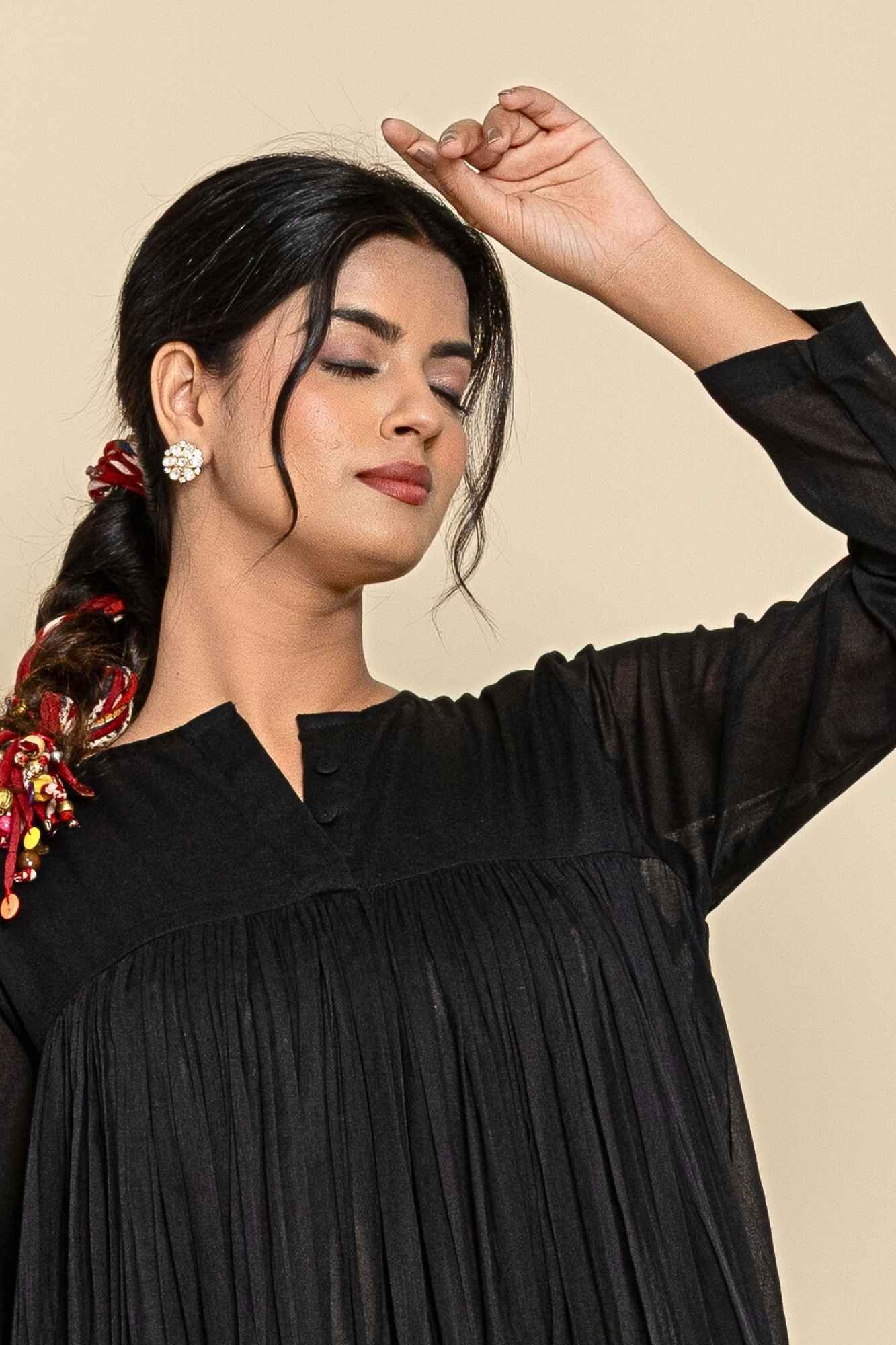 (Set of 2) Naksh Black Solid Voile Gathered Kurta And Sharara