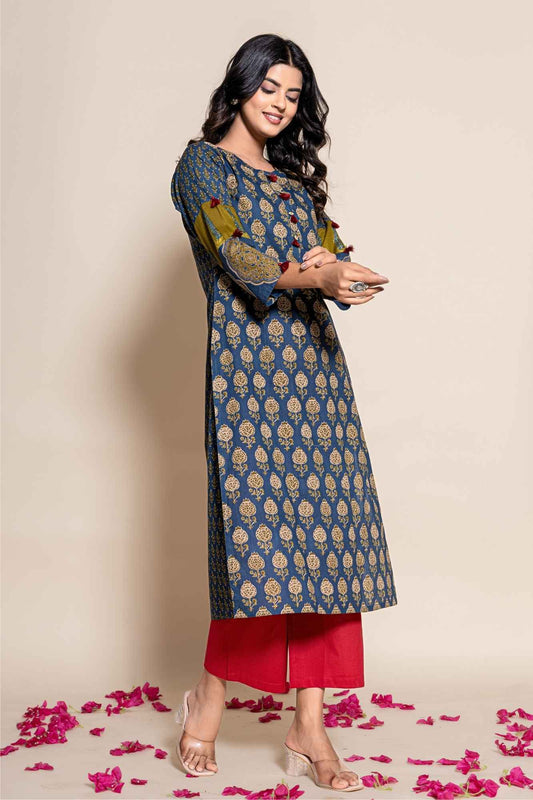 (Set of 2) Naksh Blue Cotton Straight Printed Kurta and Maroon Pants